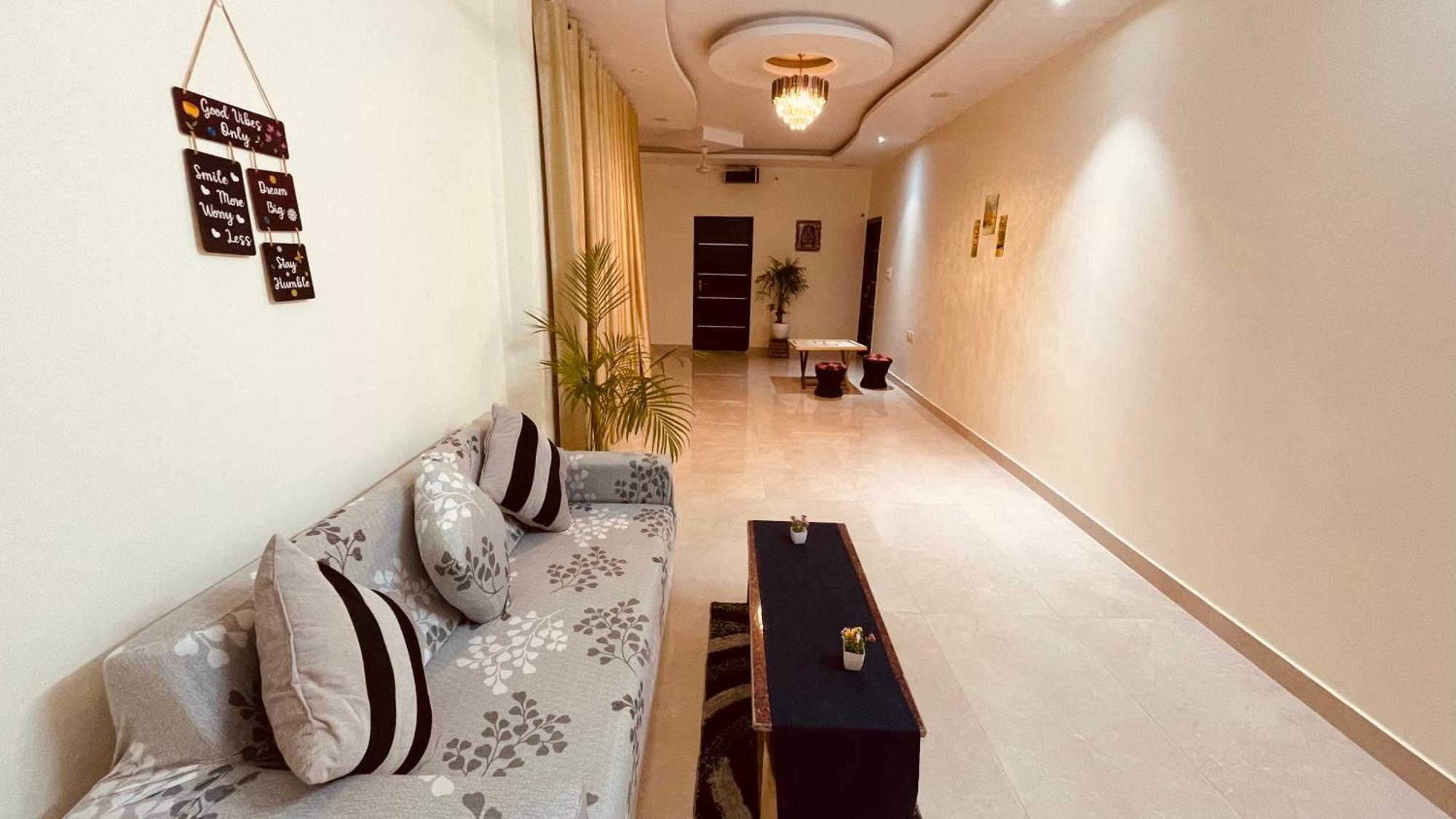 Atulyam Stays Sushant Golf City Lakhnau Kültér fotó