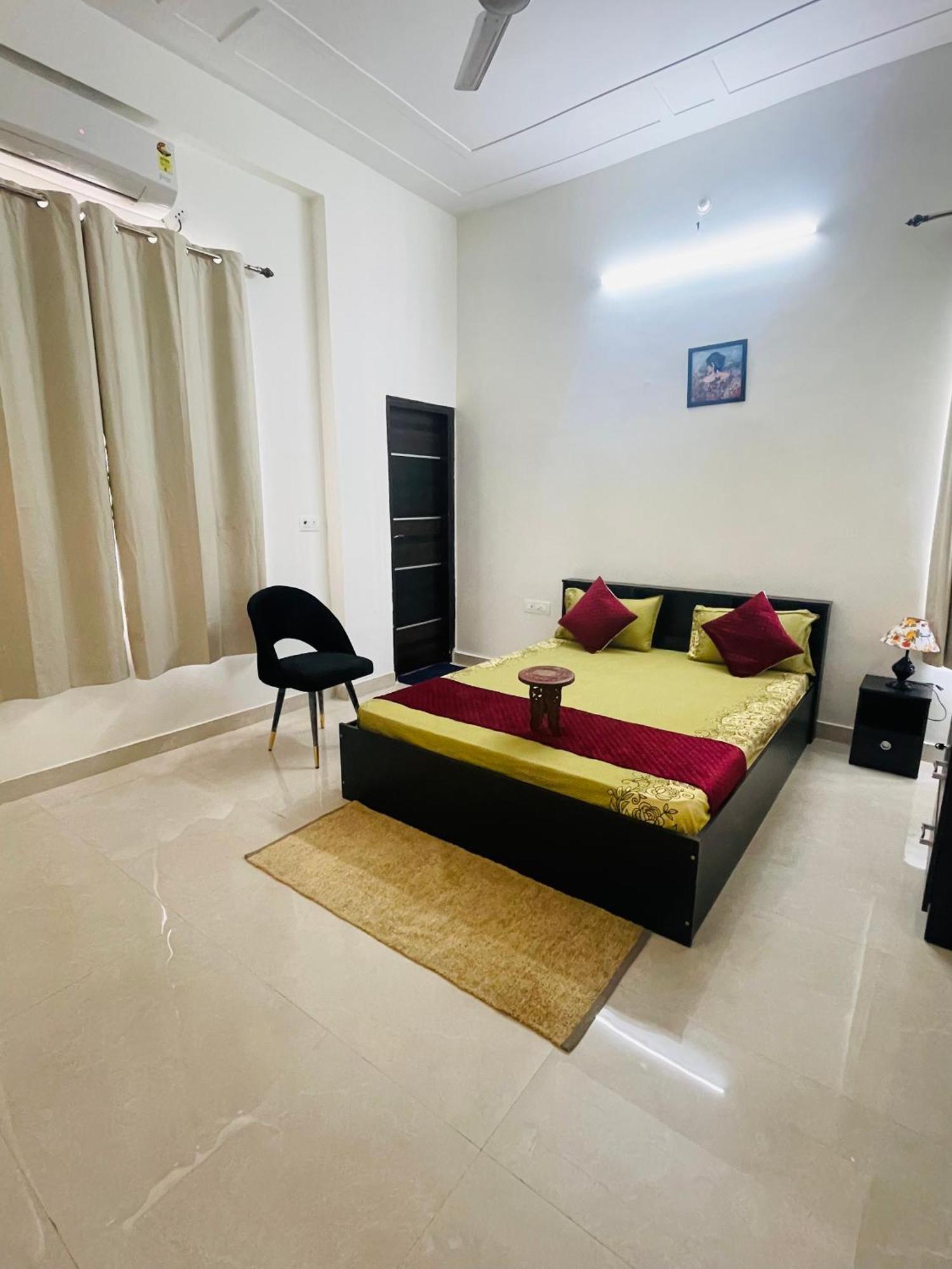 Atulyam Stays Sushant Golf City Lakhnau Kültér fotó