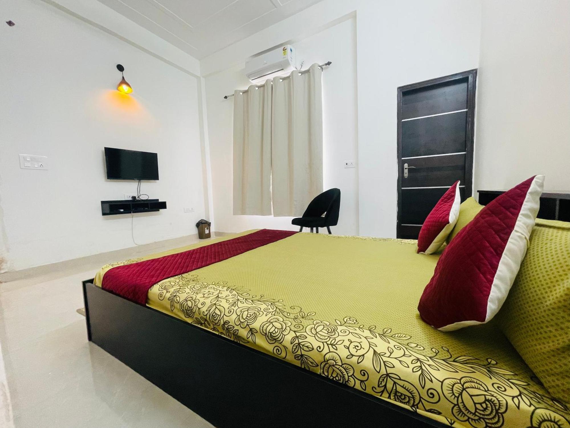 Atulyam Stays Sushant Golf City Lakhnau Kültér fotó