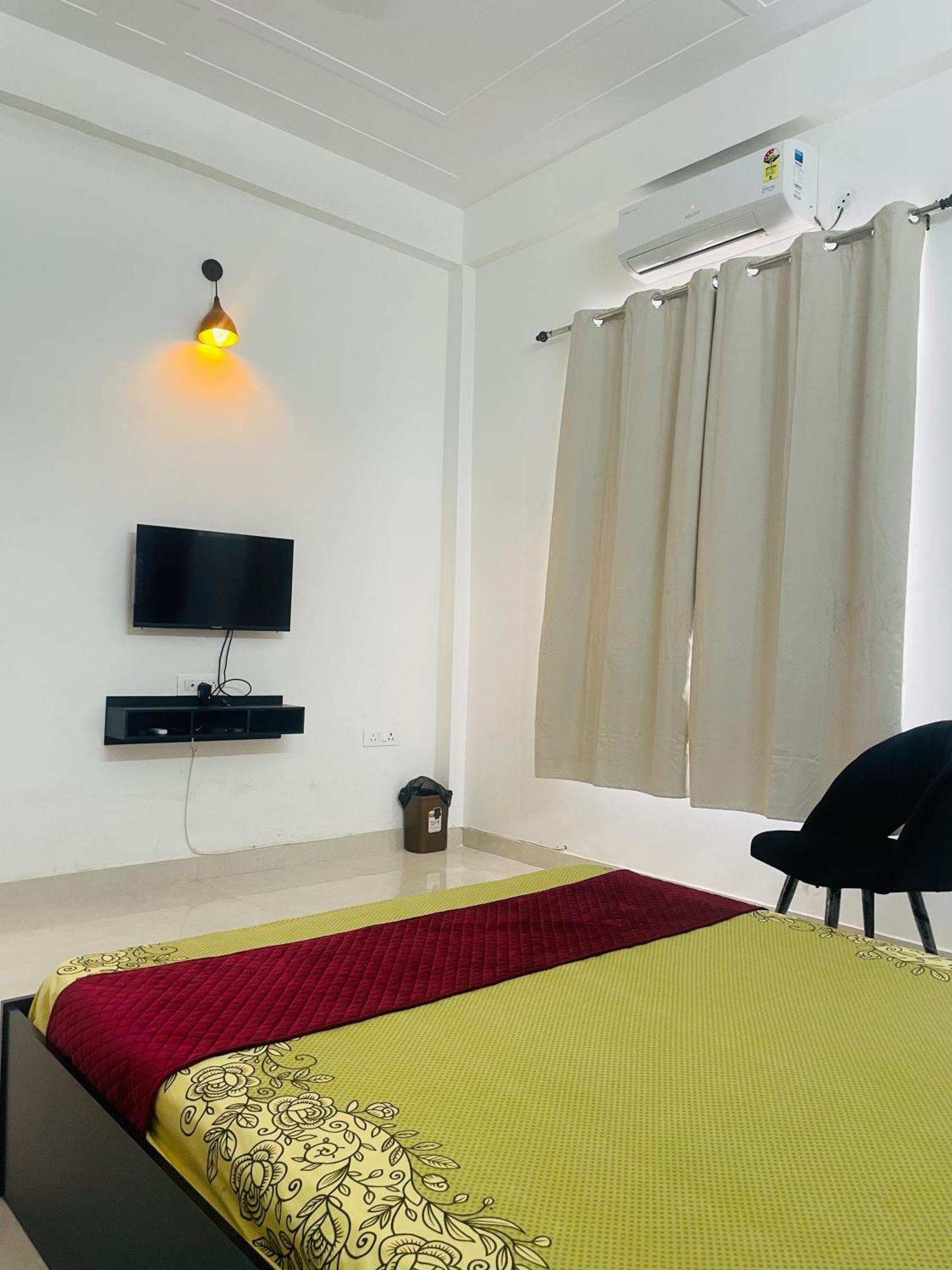 Atulyam Stays Sushant Golf City Lakhnau Kültér fotó