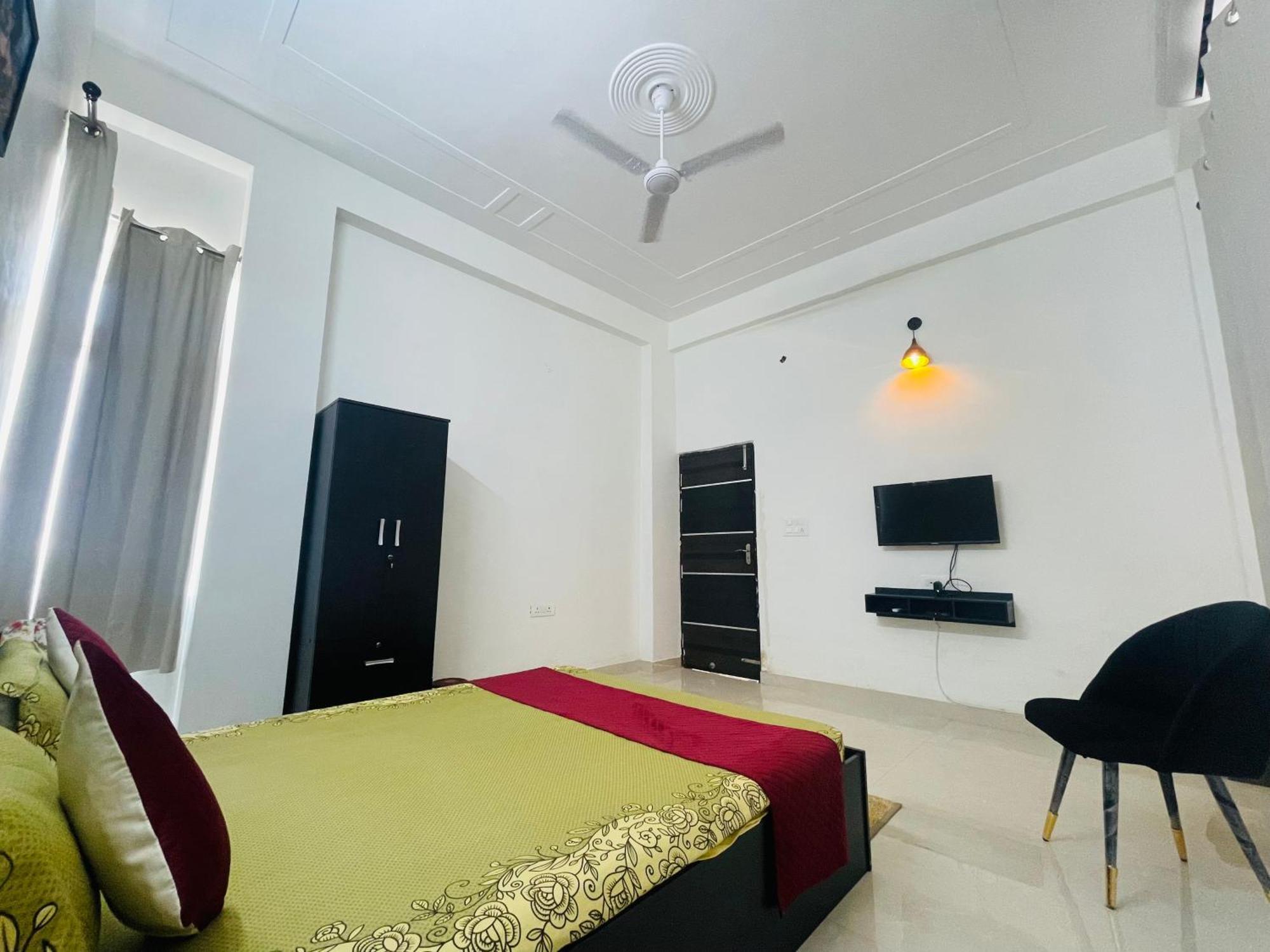 Atulyam Stays Sushant Golf City Lakhnau Kültér fotó