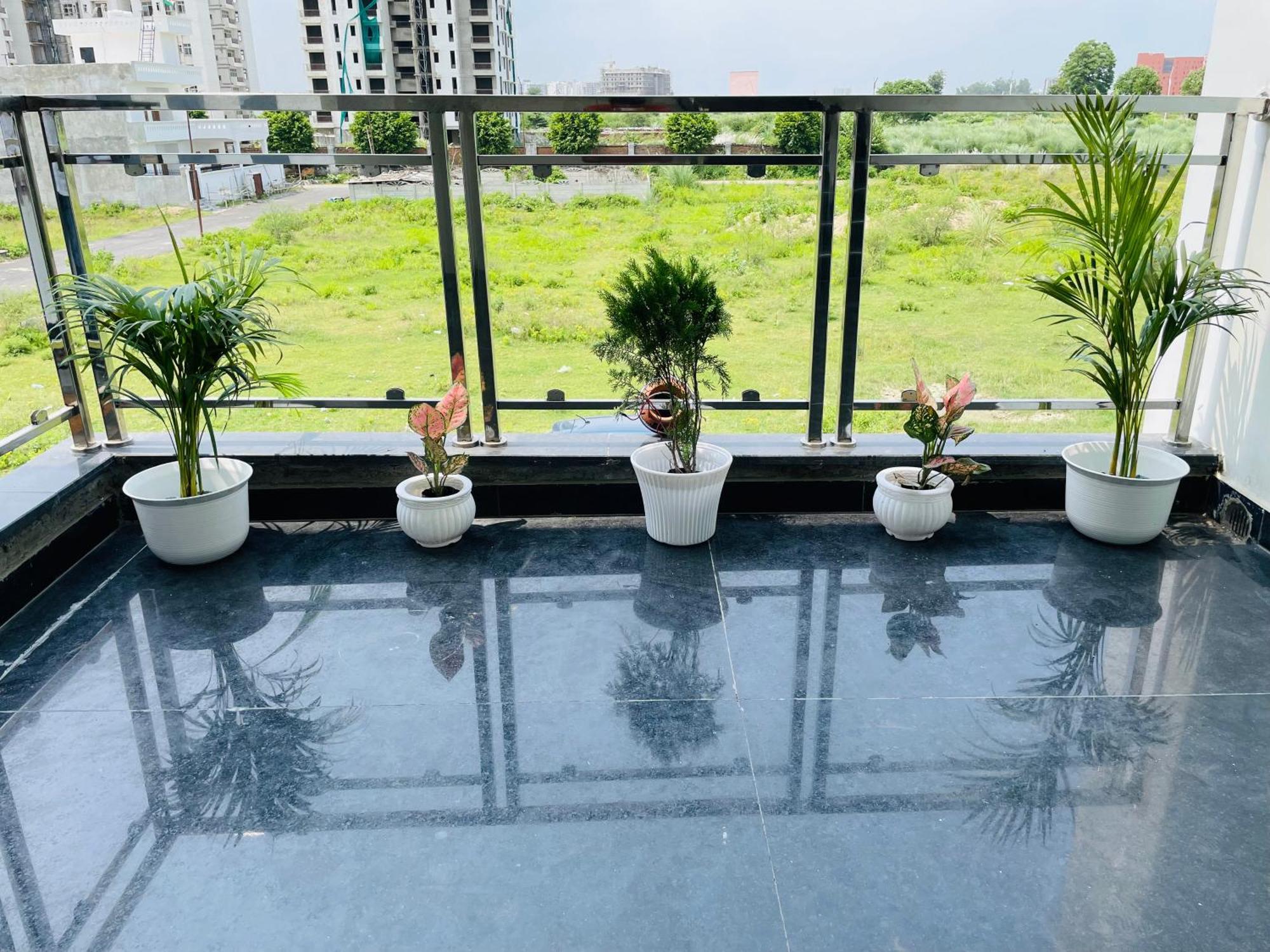 Atulyam Stays Sushant Golf City Lakhnau Kültér fotó