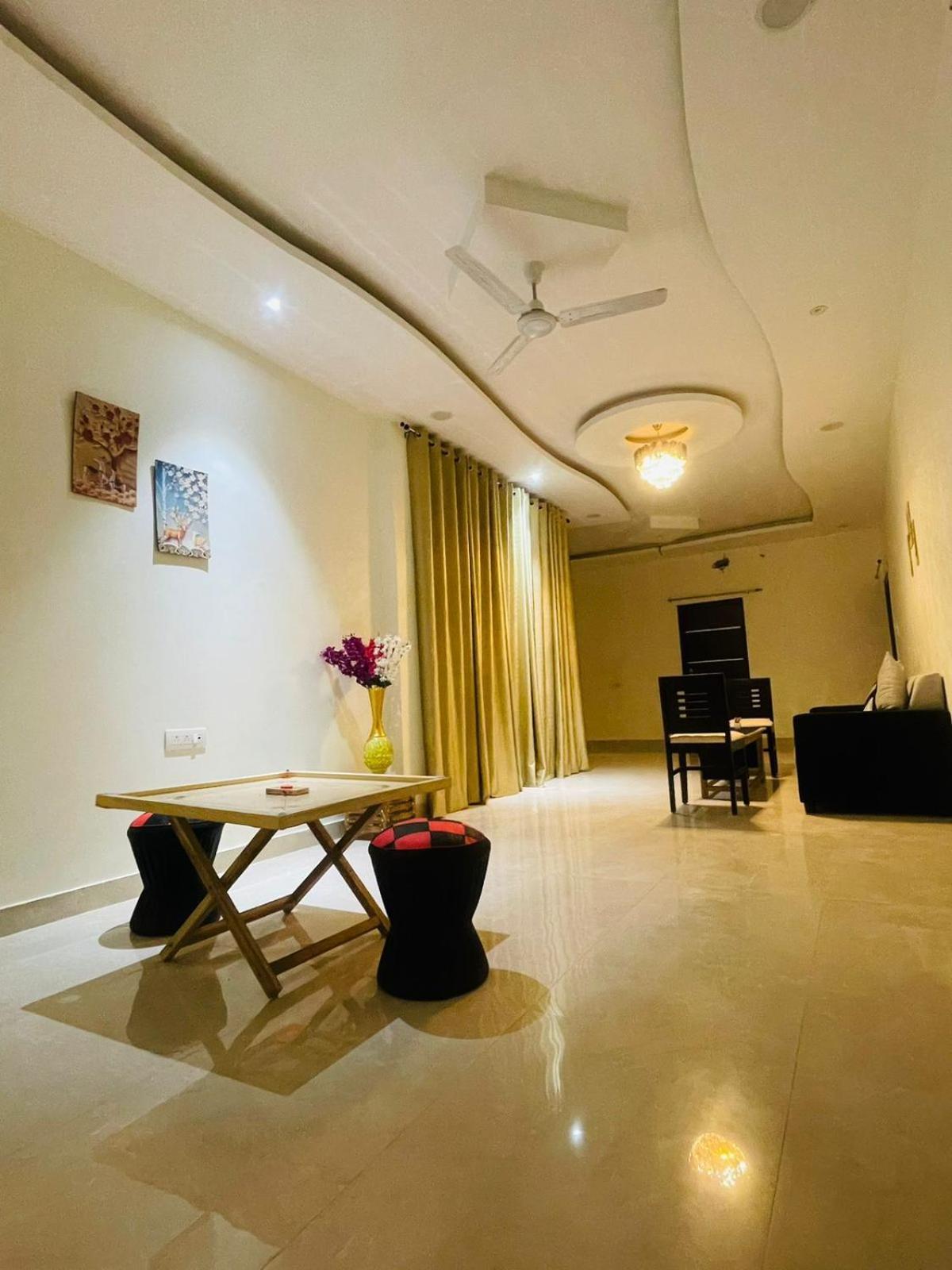 Atulyam Stays Sushant Golf City Lakhnau Kültér fotó