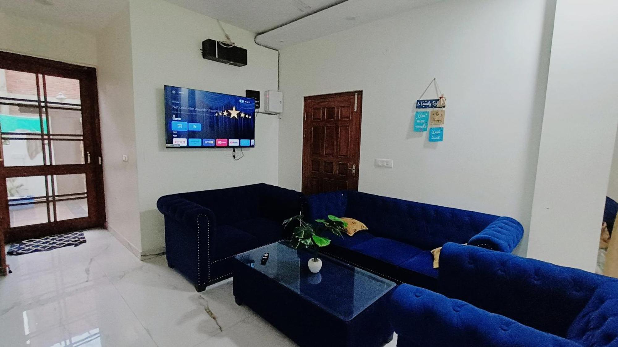 Atulyam Stays Sushant Golf City Lakhnau Kültér fotó